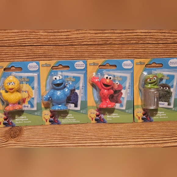Sesame Street Mini Figures Big Bird Elmo Oscar Cookie Monster Cake Topper - Picture 3 of 7